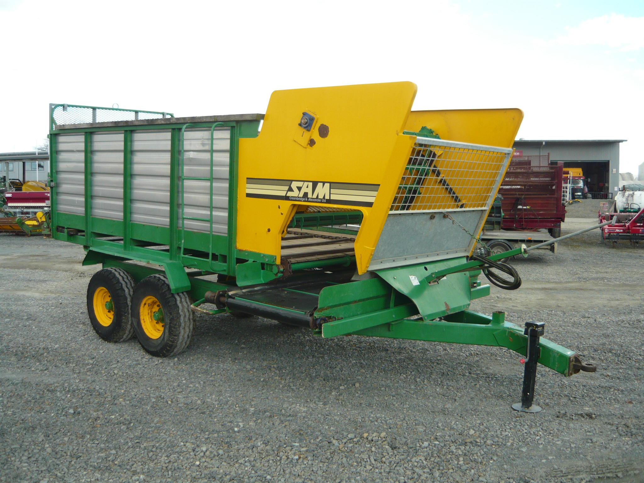 Sam 9 Cubic Metre