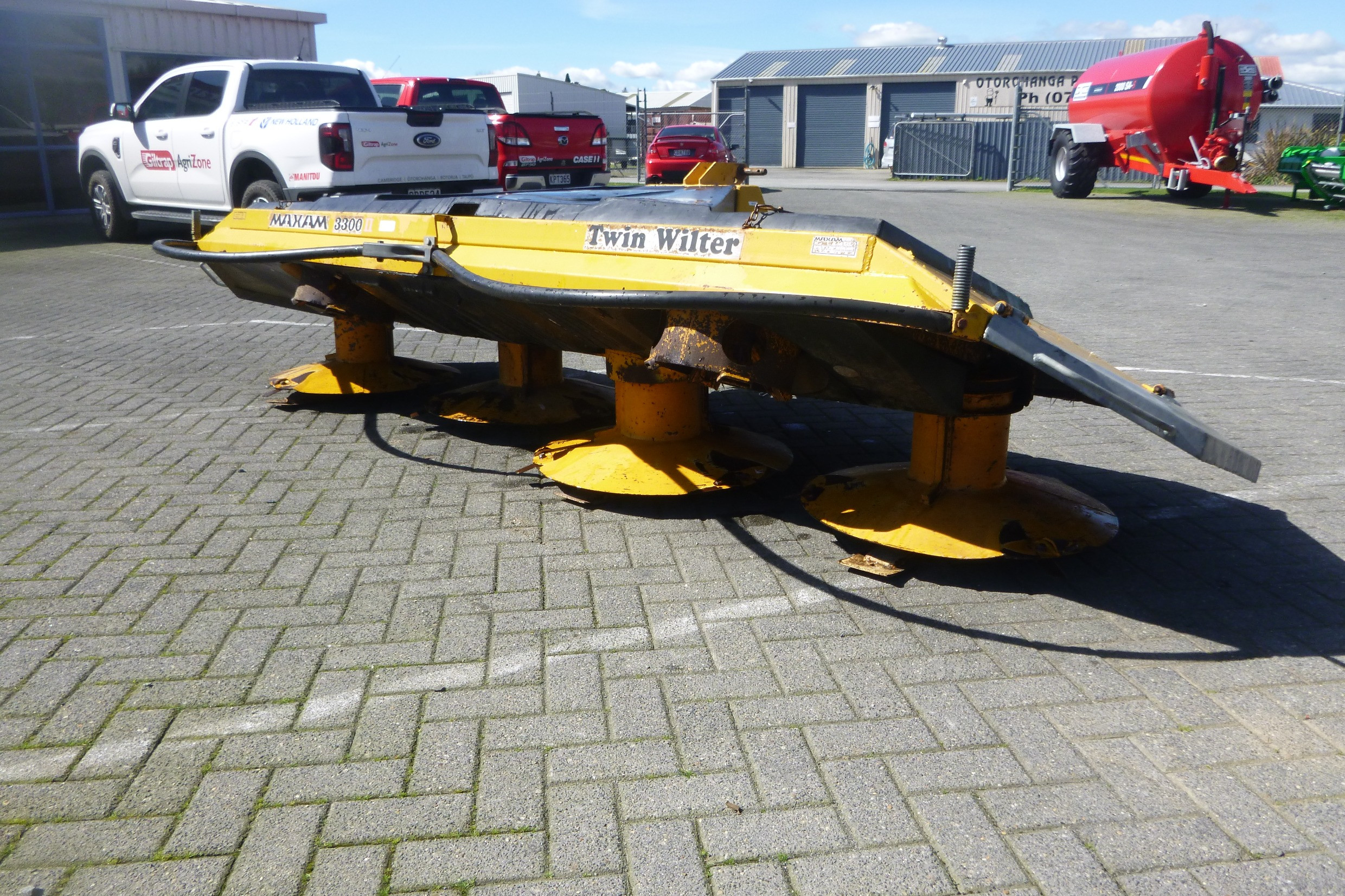 Maxam 3300