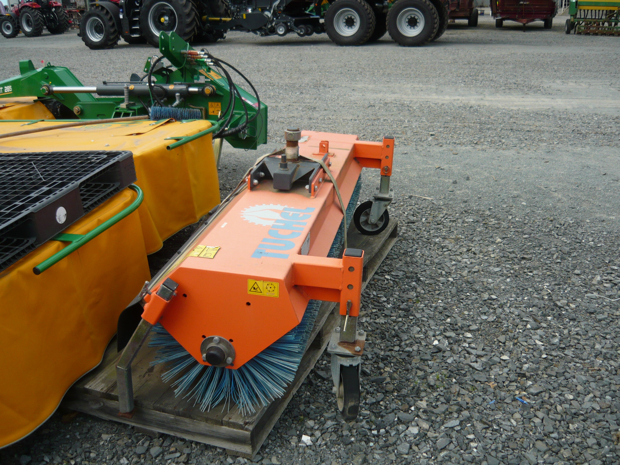 TUCHEL Rotary Broom