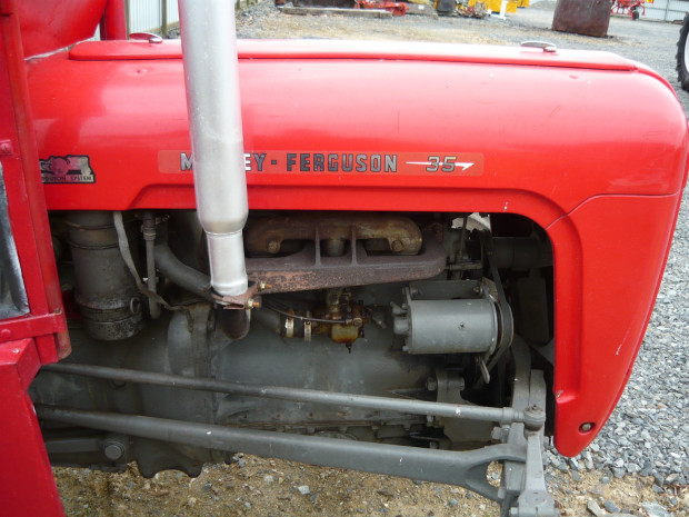 Massey Ferguson 35