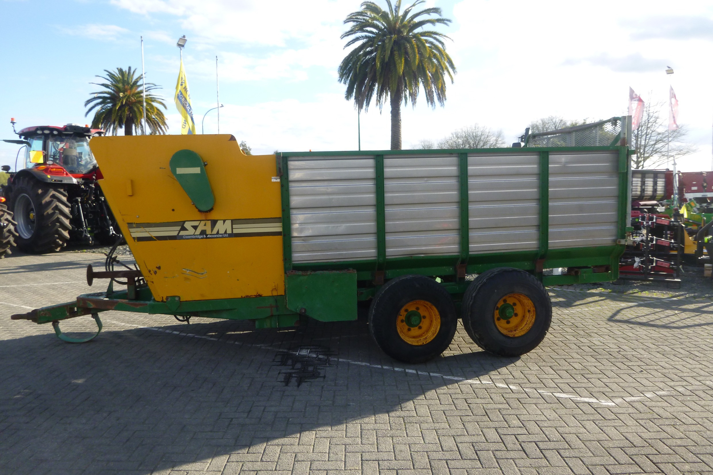 Sam 8 Cubic Metre