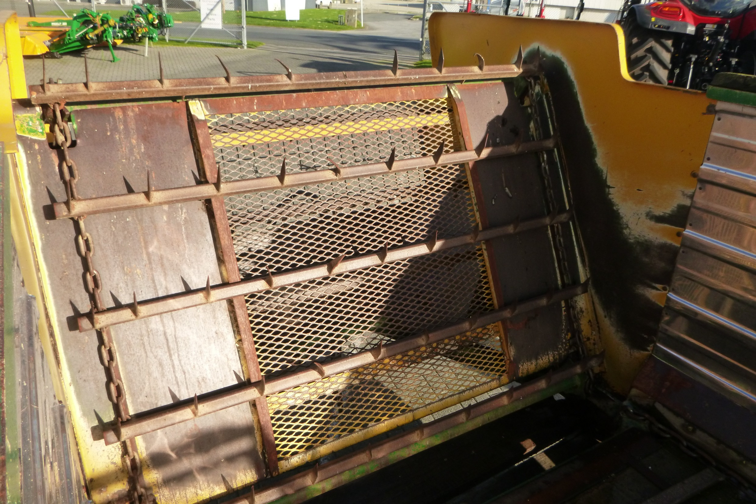 Sam 8 Cubic Metre
