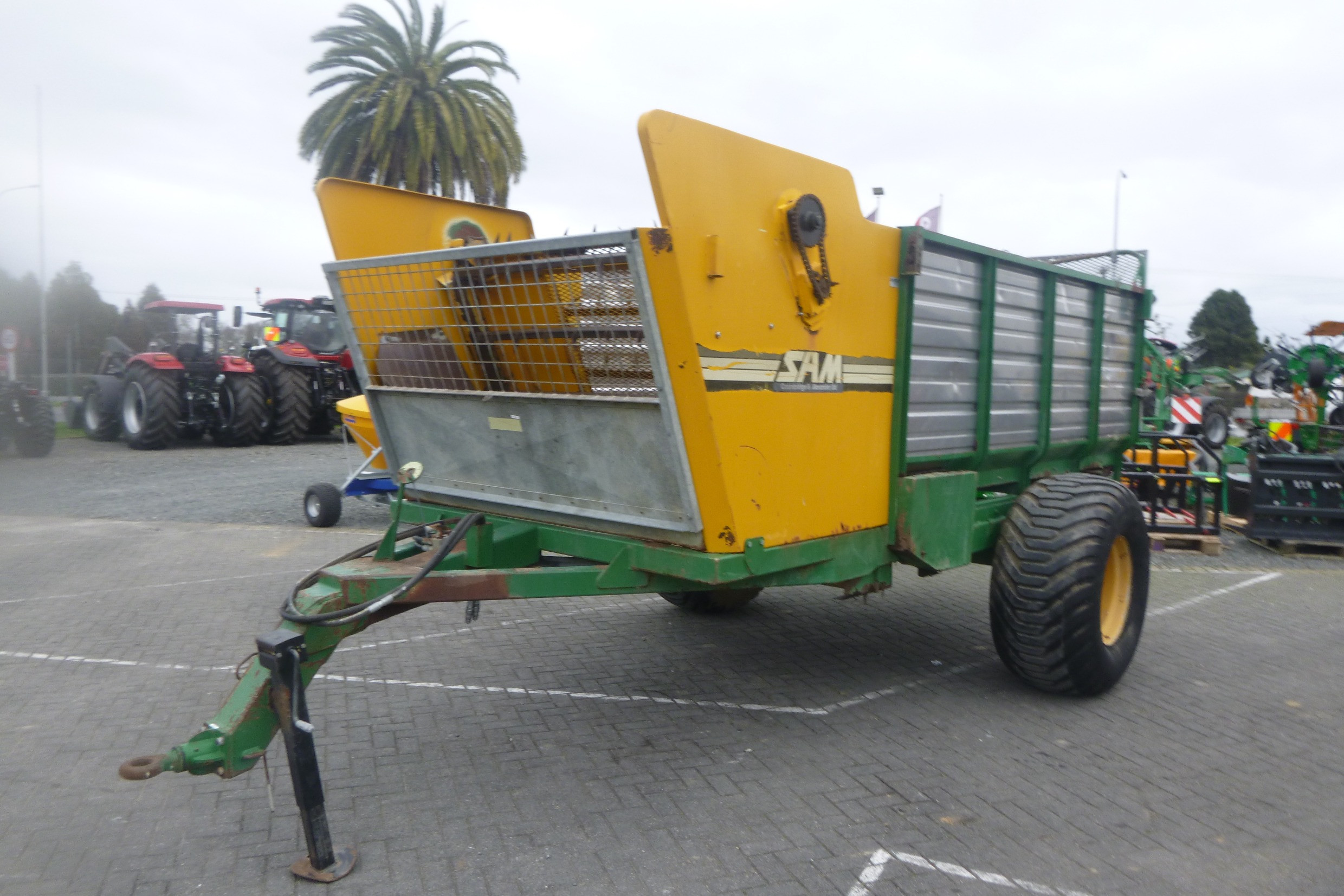 Sam 10 Cubic Mtr