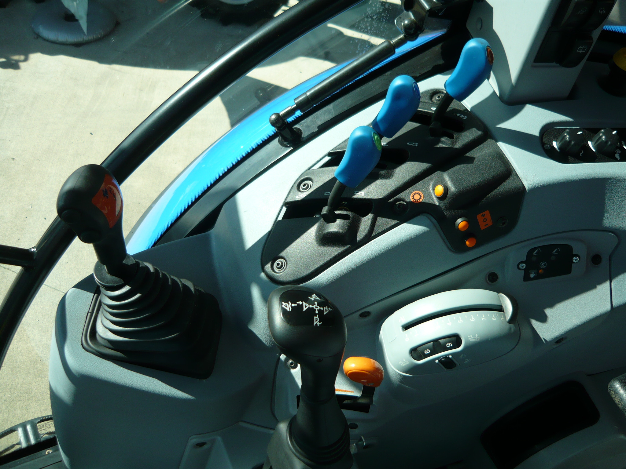 New Holland T5.100S