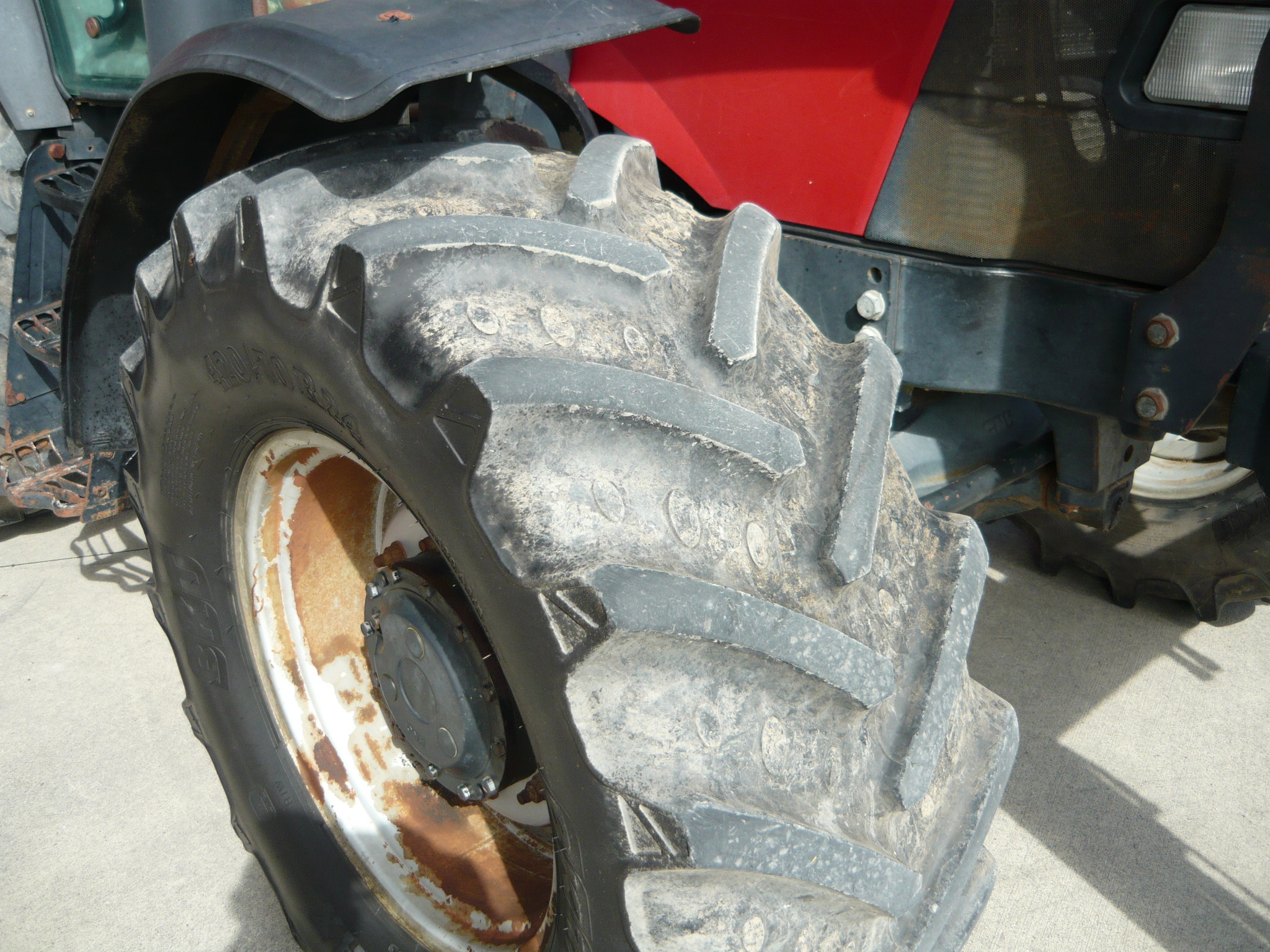 CASE IH Maxxum 100