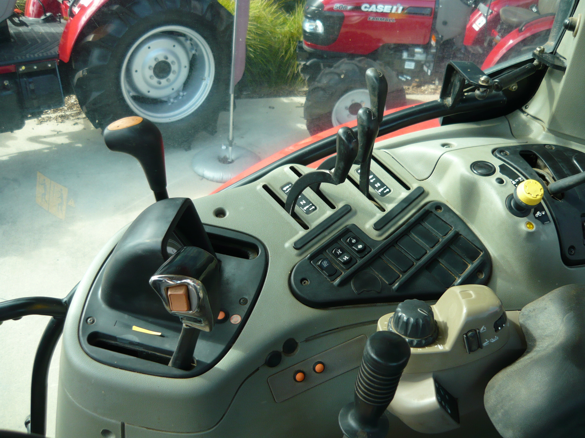 CASE IH Maxxum 100