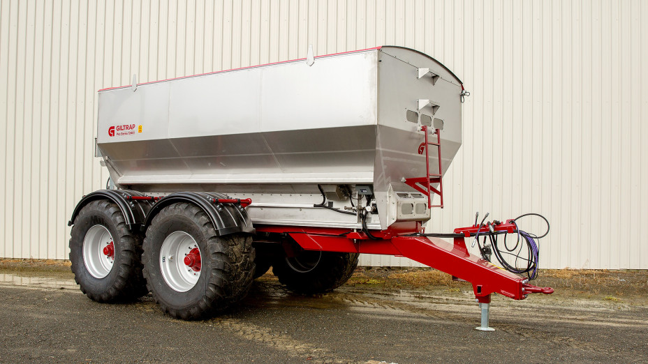 15T Fert Spreader With S/S Bin - FERT15T-12401